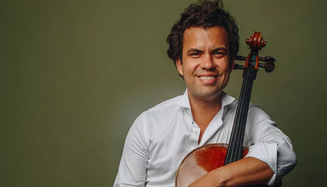 Francisco Vila – Cello